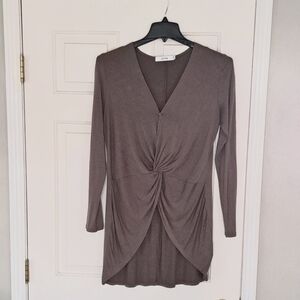 JustFAB olive green long shirt. Size M.